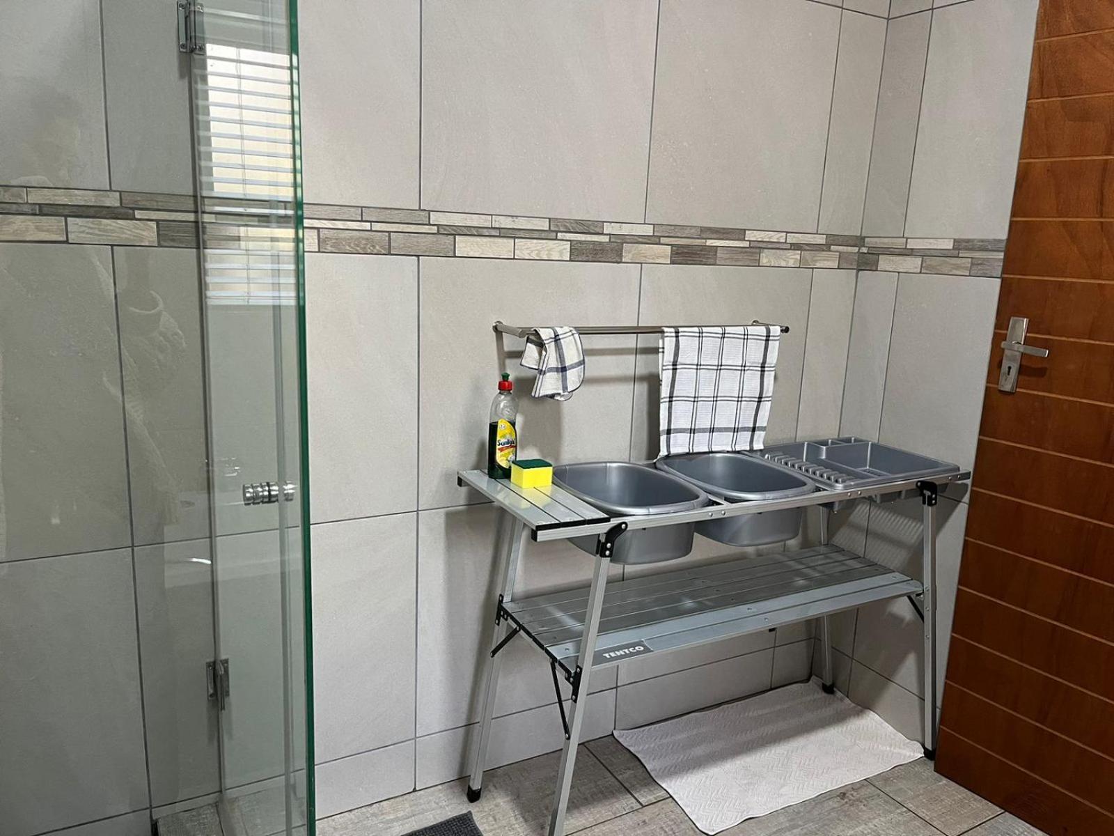 Douwe Cottages Pretoria-Noord Esterno foto