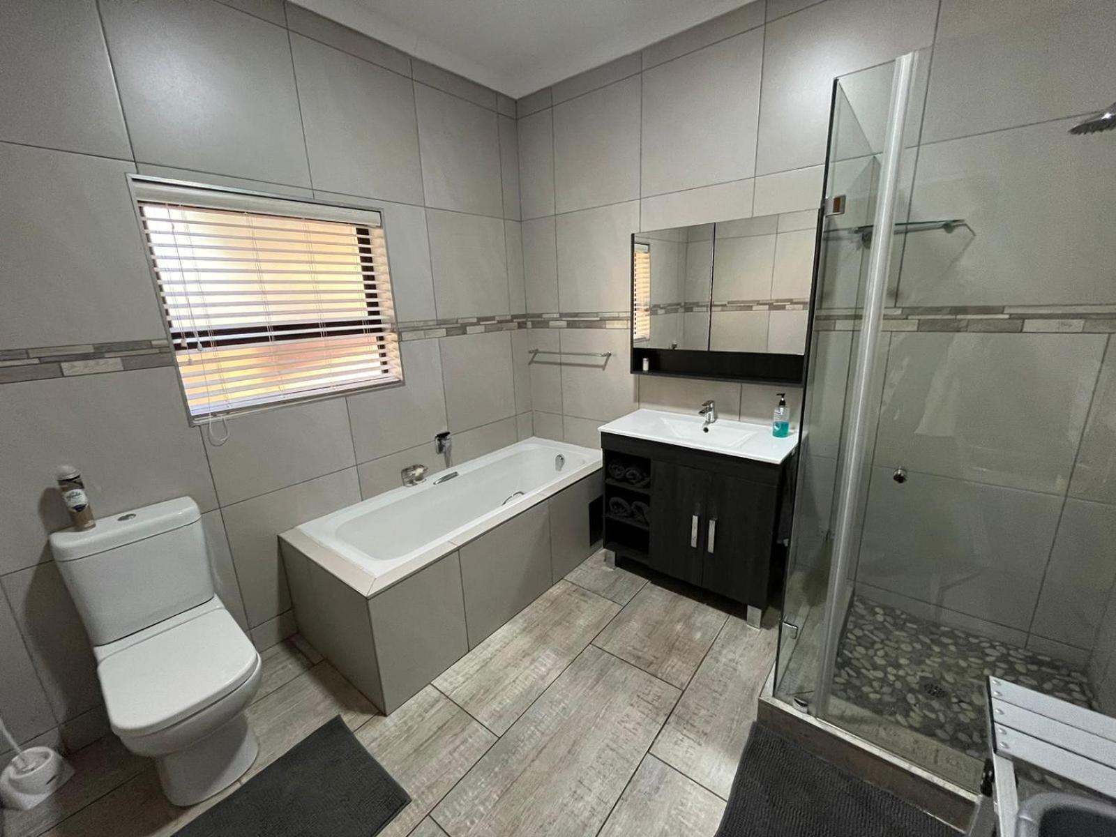Douwe Cottages Pretoria-Noord Esterno foto